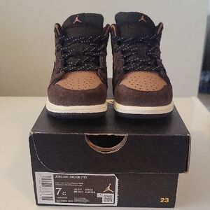Jordan Mid SE Kids Shoes - Brown and Black